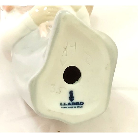 Lladro Daisa Statue Figurine Girl W/ Rooster Chicken Home Decorative 8" Retired - Picture 11 of 11